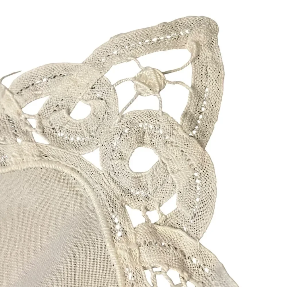 2 Vintage White Scalloped Crochet Farmhouse 15